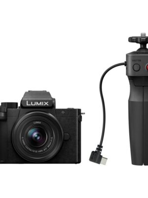 Panasonic Lumix DC-G100D + Lumix G Vario 12-32mm f/3.5-5.6 ASPH+Tripod grip