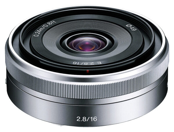 Sony E 16mm f/2.8 (APS-C